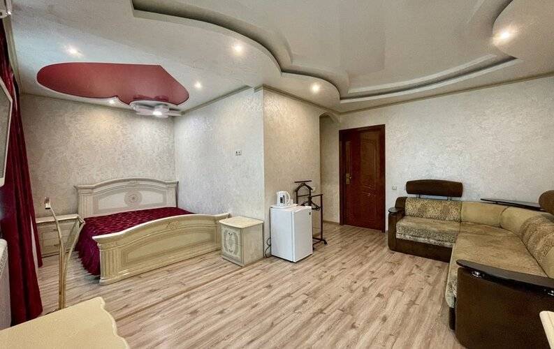 Эллаиса
