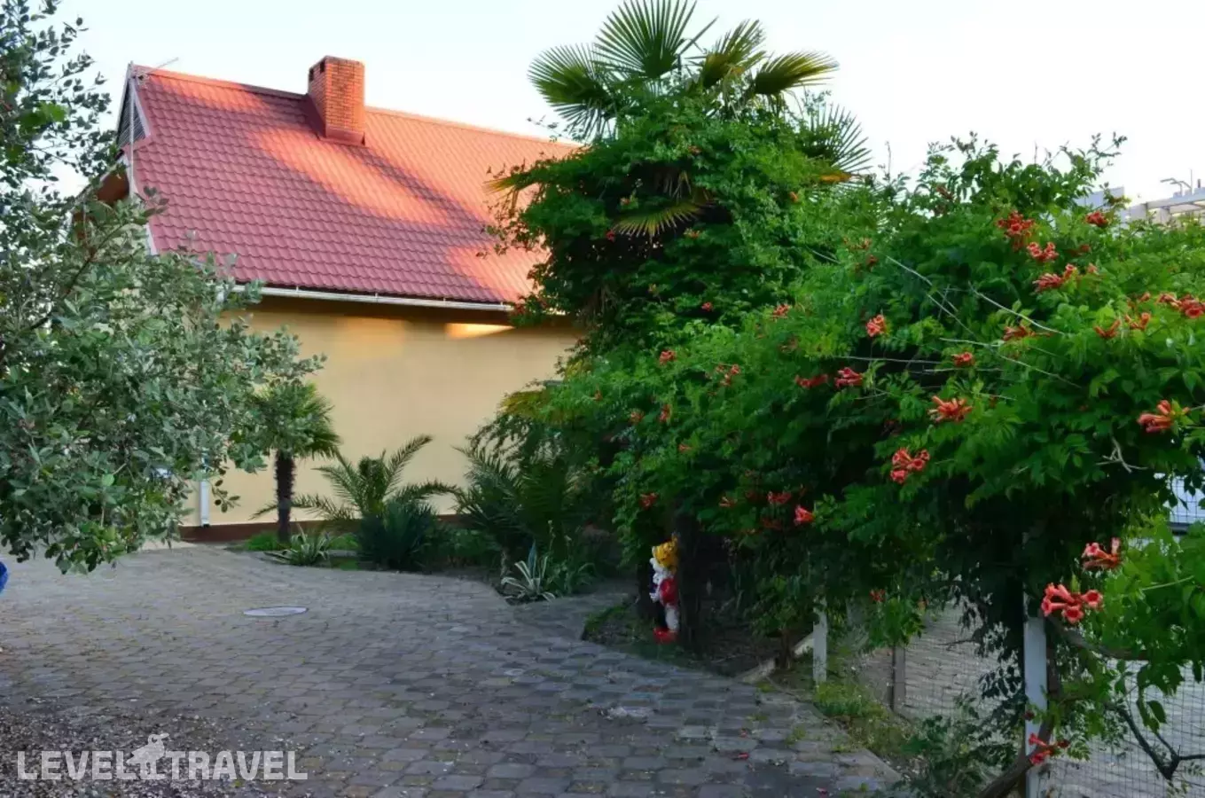 Отель Бон Вояж