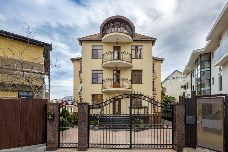 Golden House