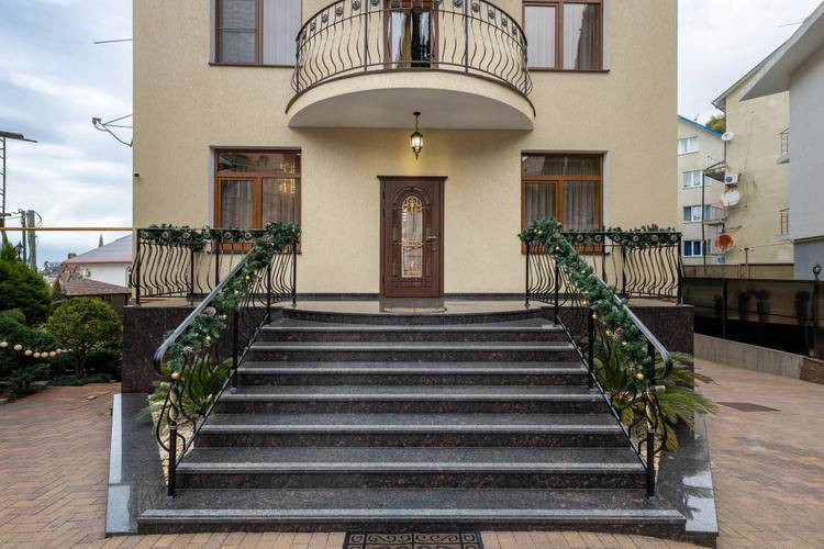 Golden House