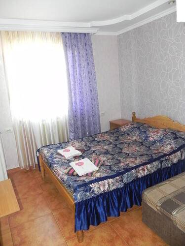 Отель Черноморец