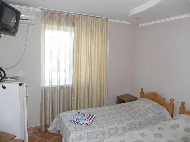 Отель Черноморец