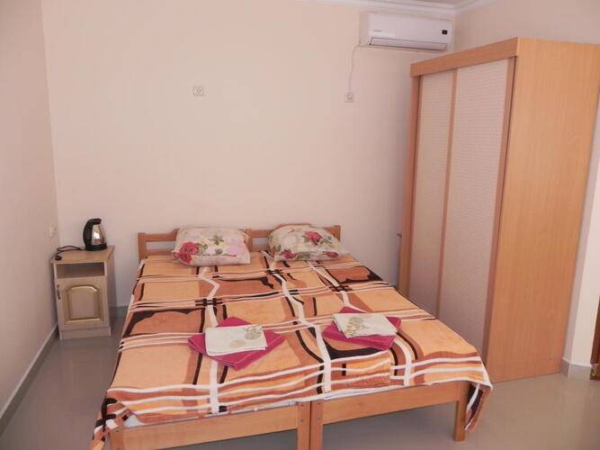 Отель Черноморец