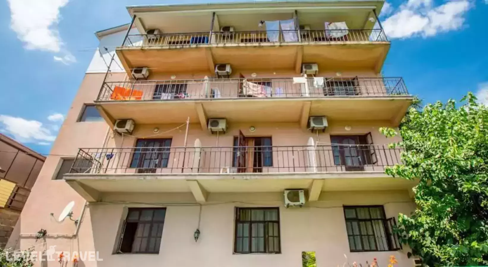 Отель Элина