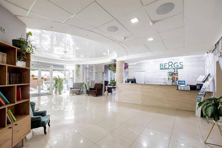 Отель Бергс (Ex.Отель Разин)