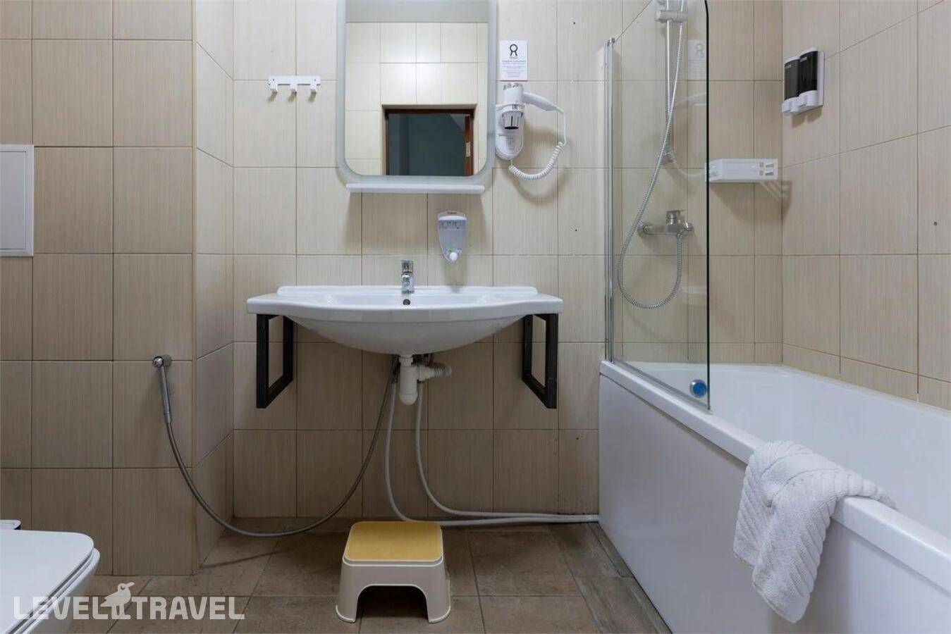 фотографии отеля Отель Бергс (Ex.Отель Разин) в Россия(Сочи - Центр) - фото №28