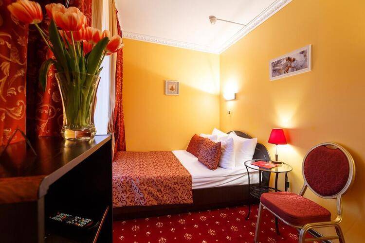 Jenavi Club Hotel