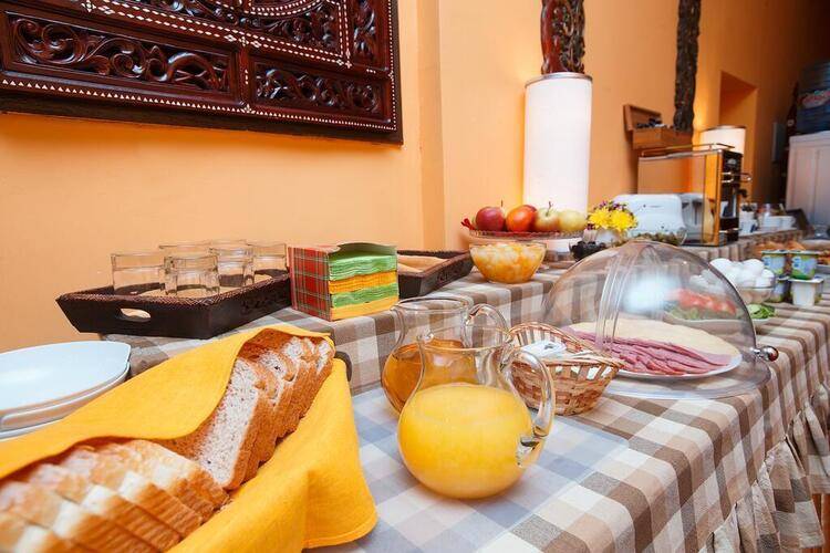 Jenavi Club Hotel