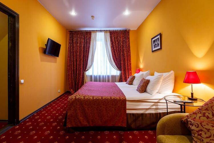Jenavi Club Hotel