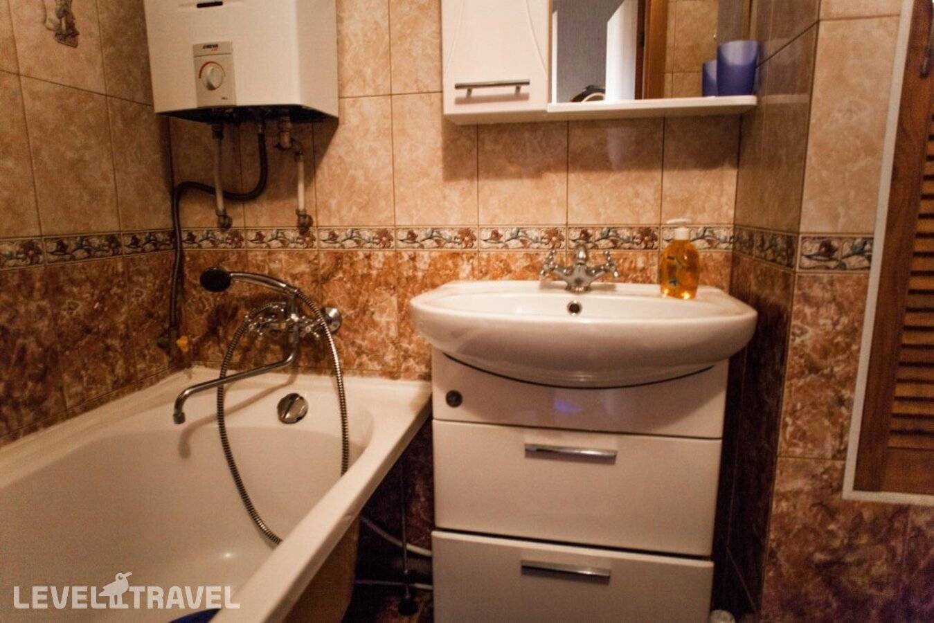 Изображение отеля 8