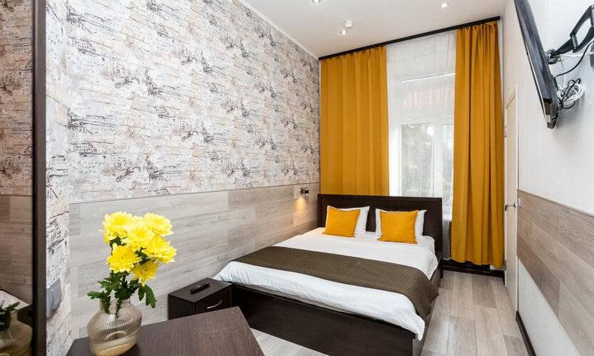 Элис Syncotel (Белое И Черное)