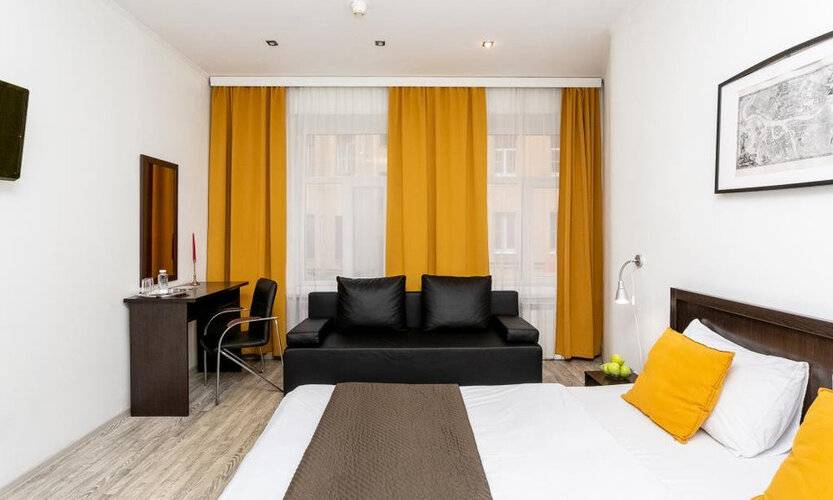 Элис Syncotel (Белое И Черное)