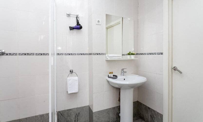 Элис Syncotel (Белое И Черное)