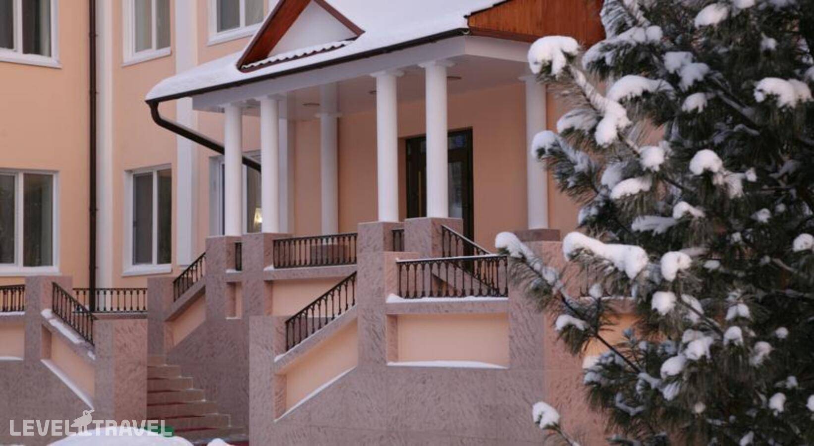 Изображение отеля 8