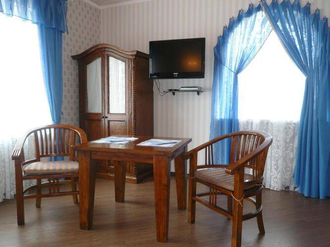 Отель Аквилон