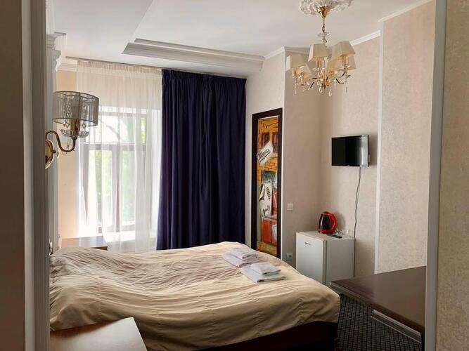 Отель Достоевский