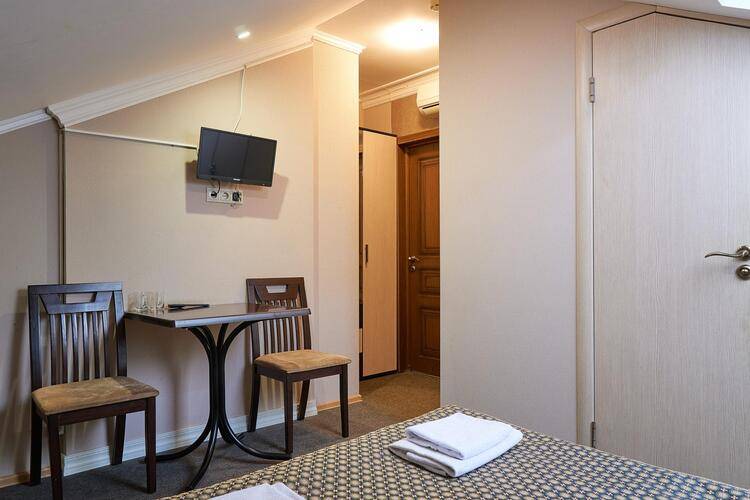 Отель Достоевский