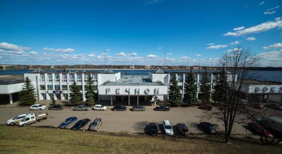 Отель Парус