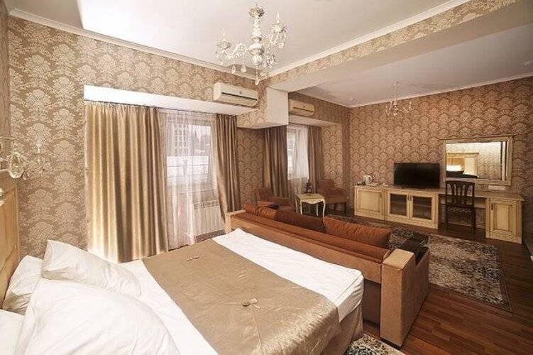 Крас Отель