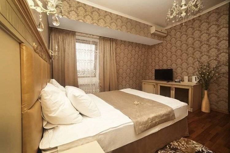 Крас Отель