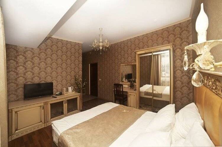 Крас Отель