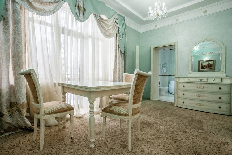 Отель Домбай Пэлас