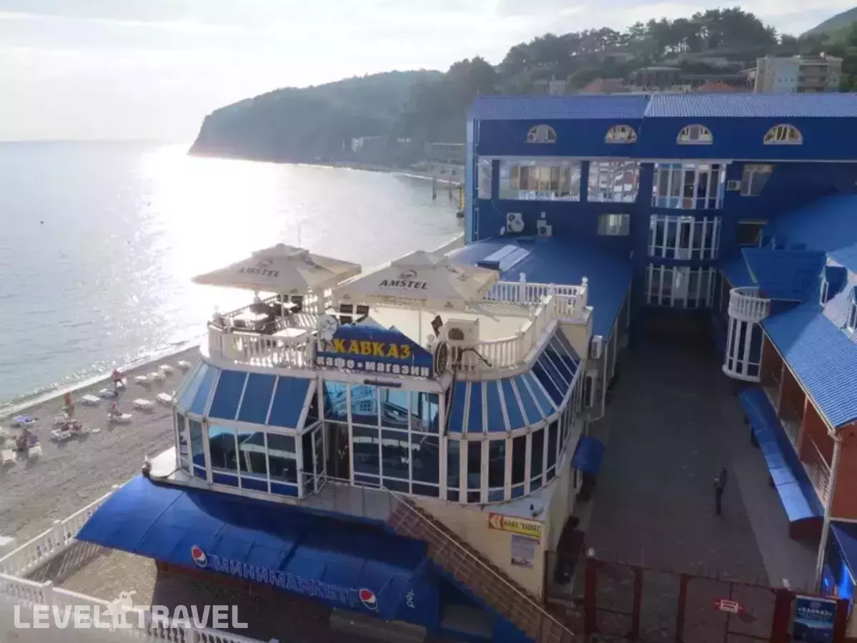 Отель Кавказ