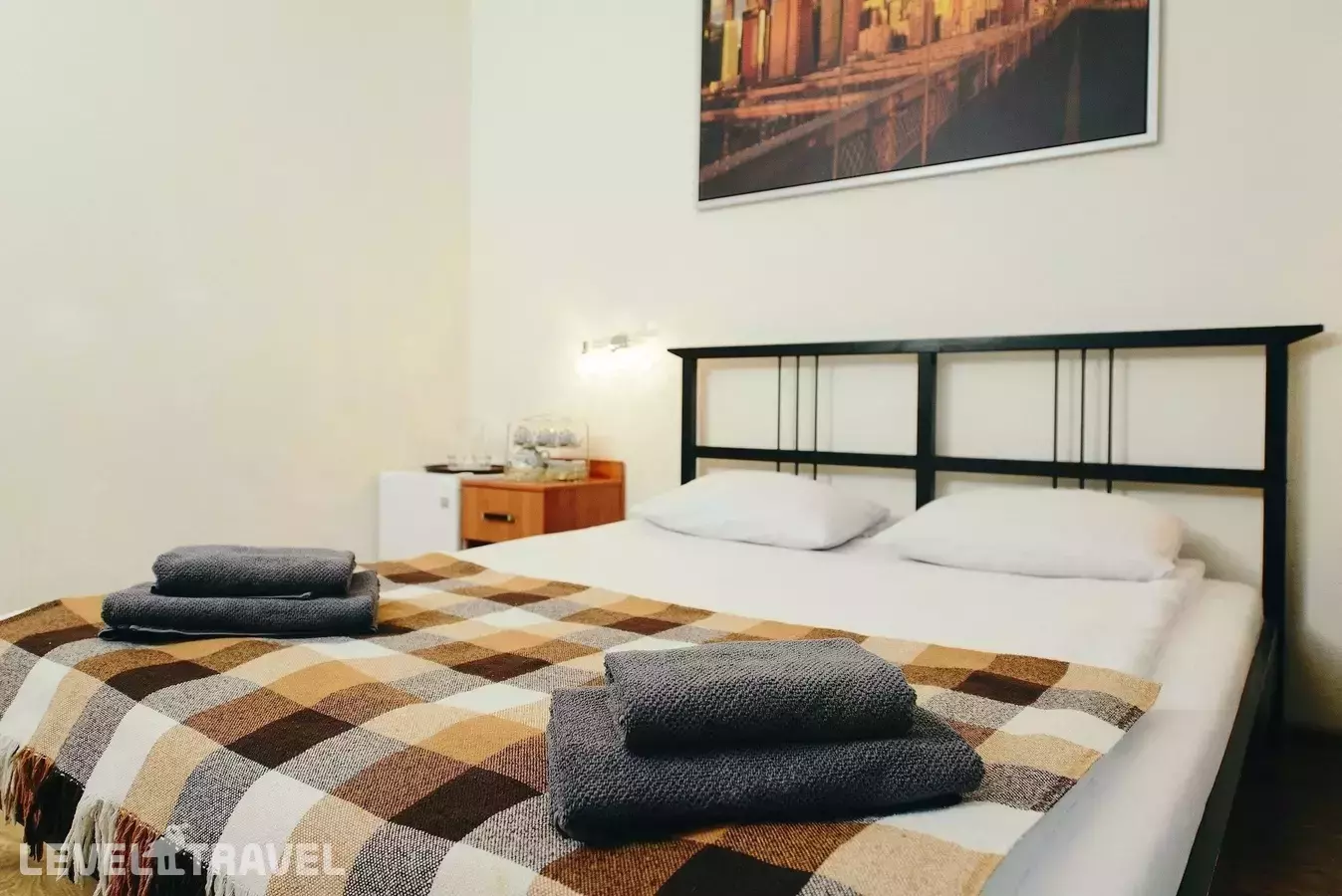 Айсберг Хаус