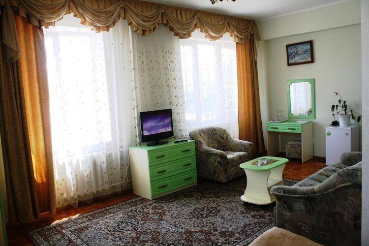 Отель Якорь