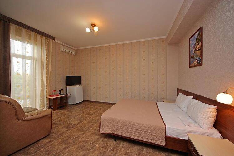 Отель Селини