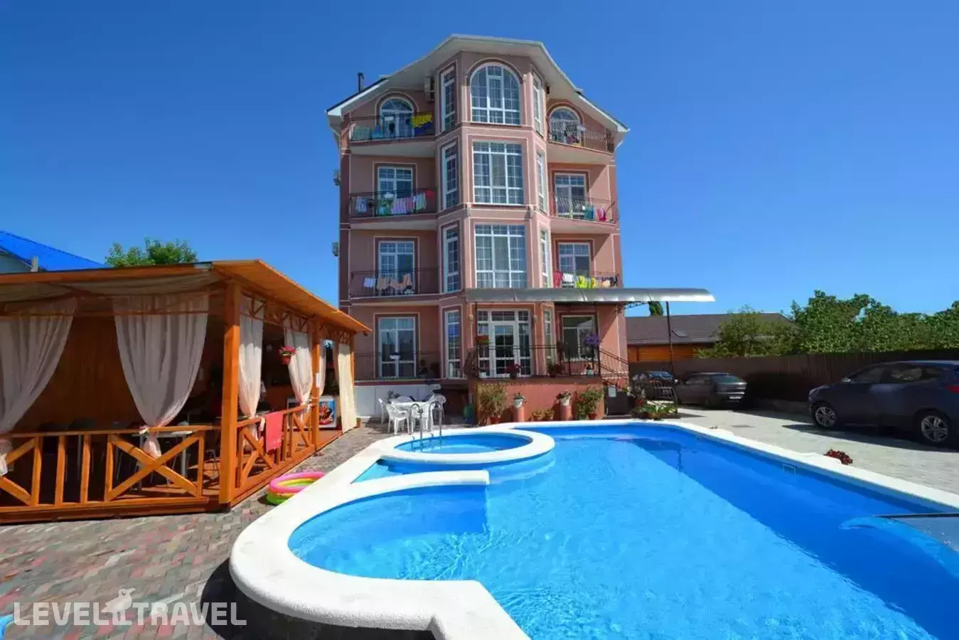 Отель Селини