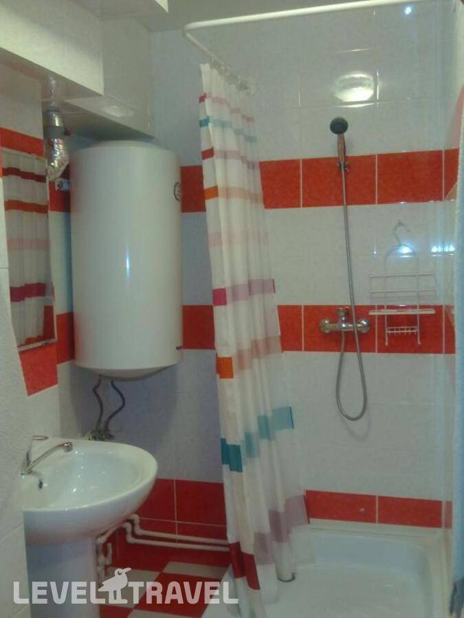 Изображение отеля 8