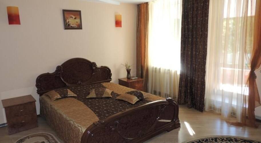 Отель Золотая Подкова