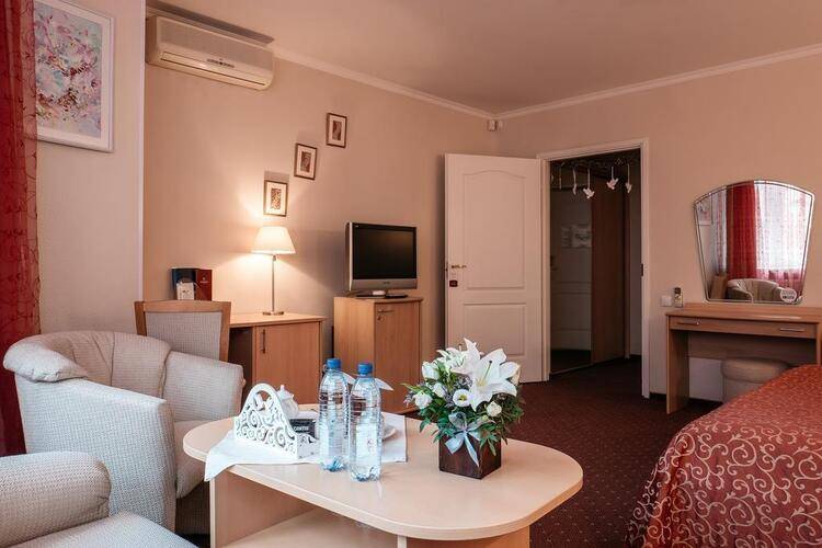 Premier By Usta Hotels