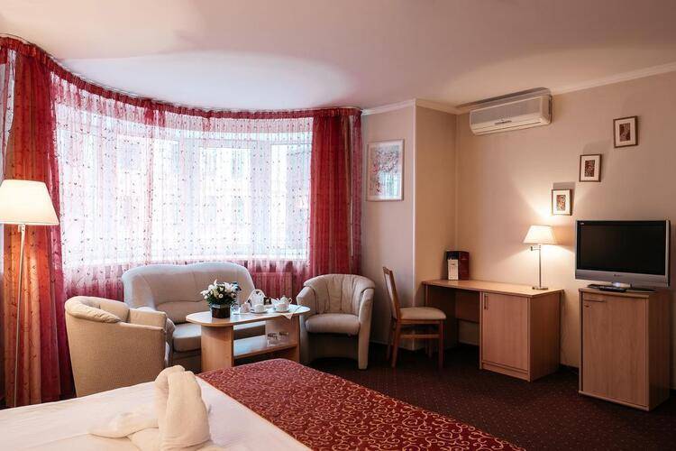 Premier By Usta Hotels
