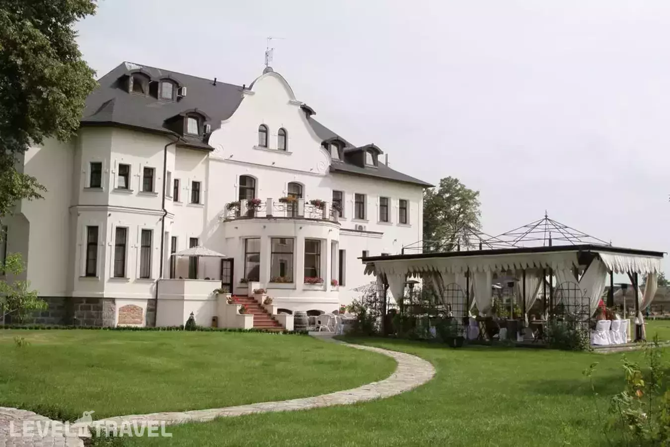 Отель Усадьба