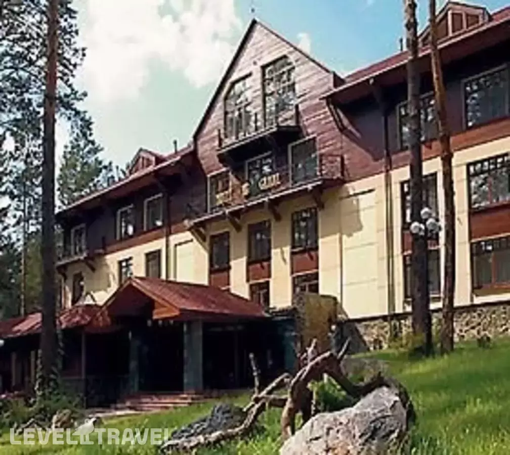 Парк-Отель Грааль (Graal Park Hotel)