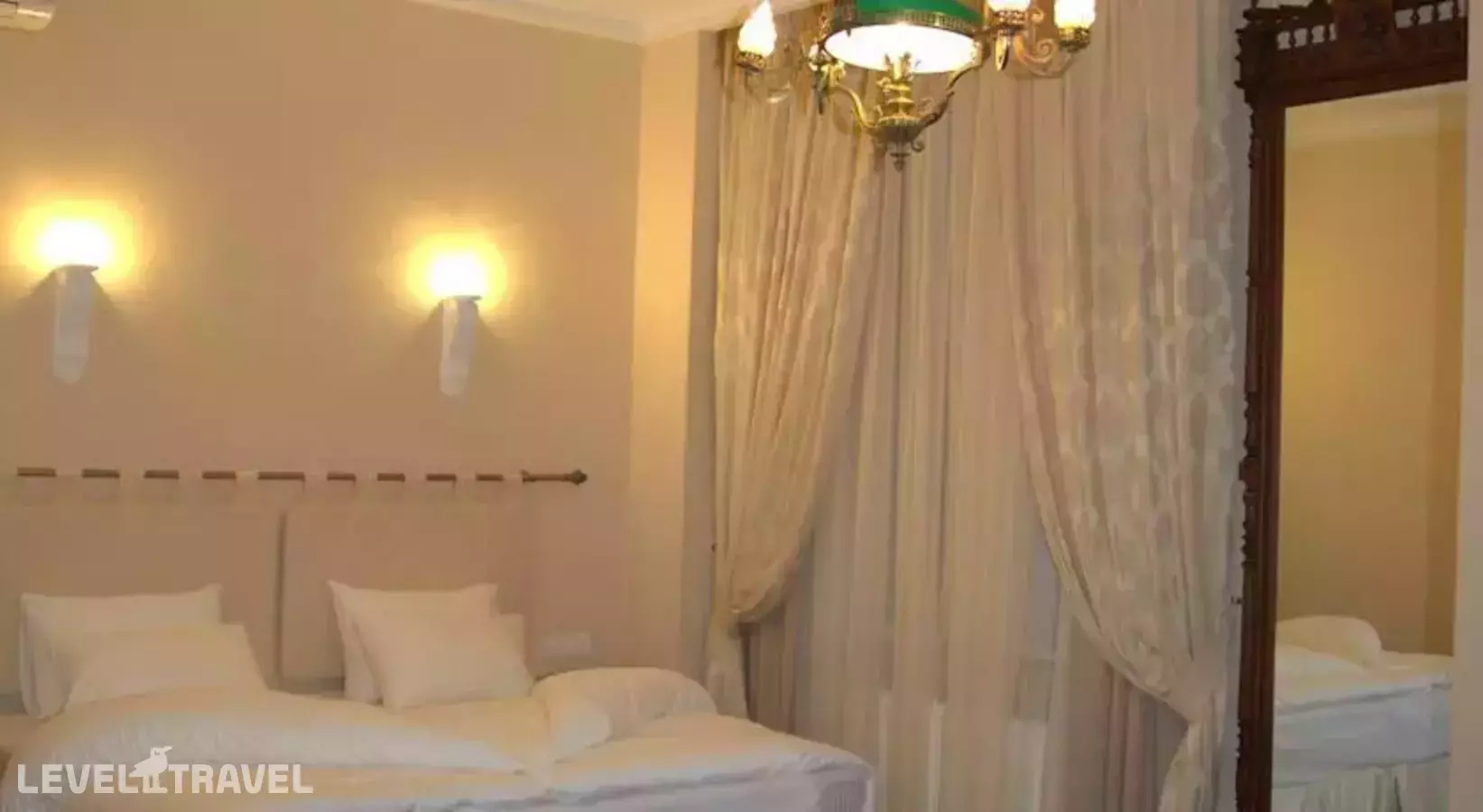 Отель Бристоль