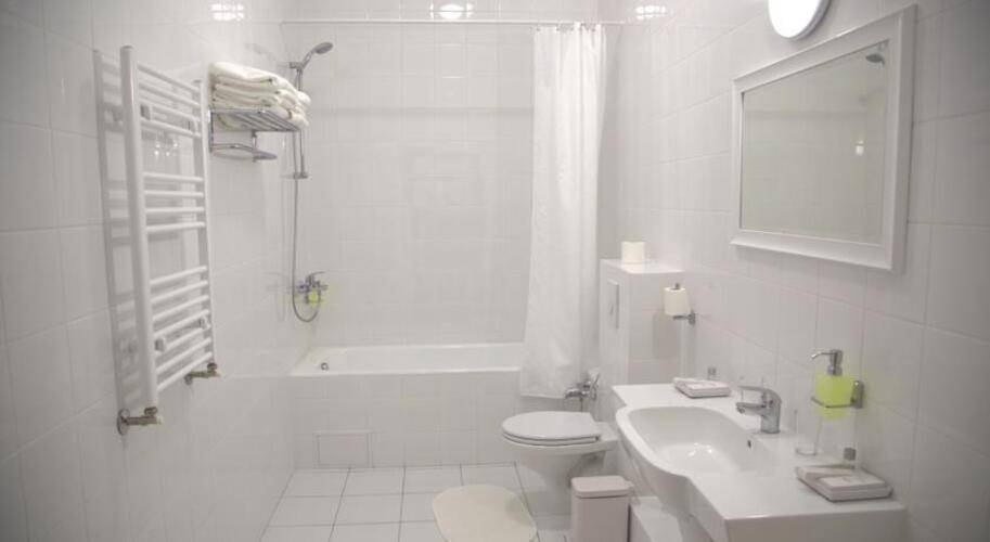 Отель Бристоль