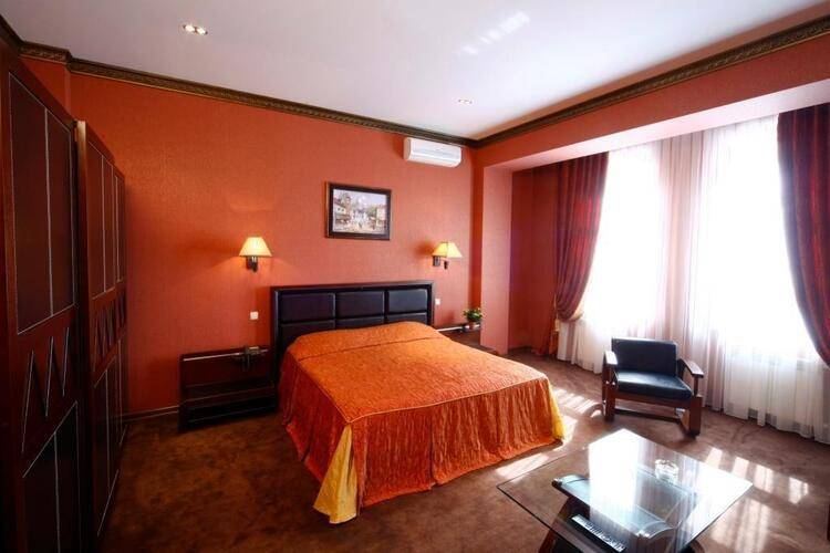 Мартон Берлинский Дом