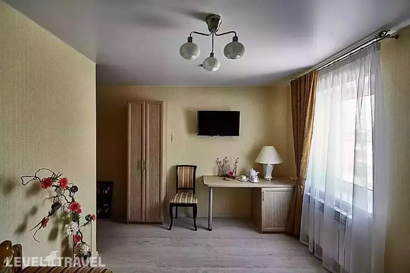 Отель Астра