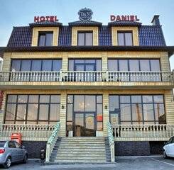 $item['hotel']['name']
