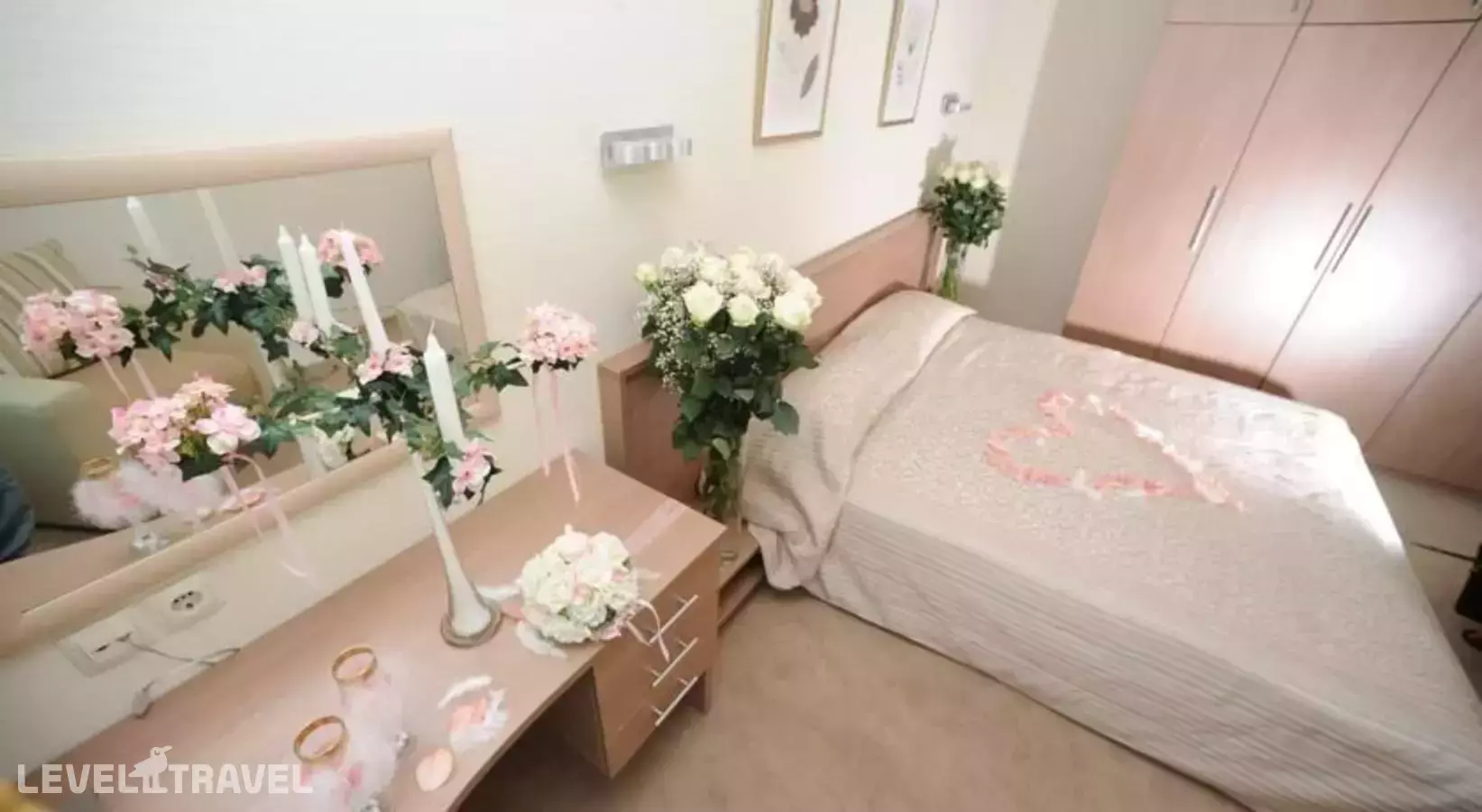 Топос Конгресс-Отель (Ex. Вертол Отель)