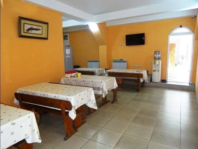 Отель Сабрина