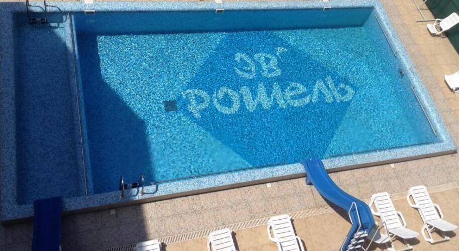 Эв Рошель Отель