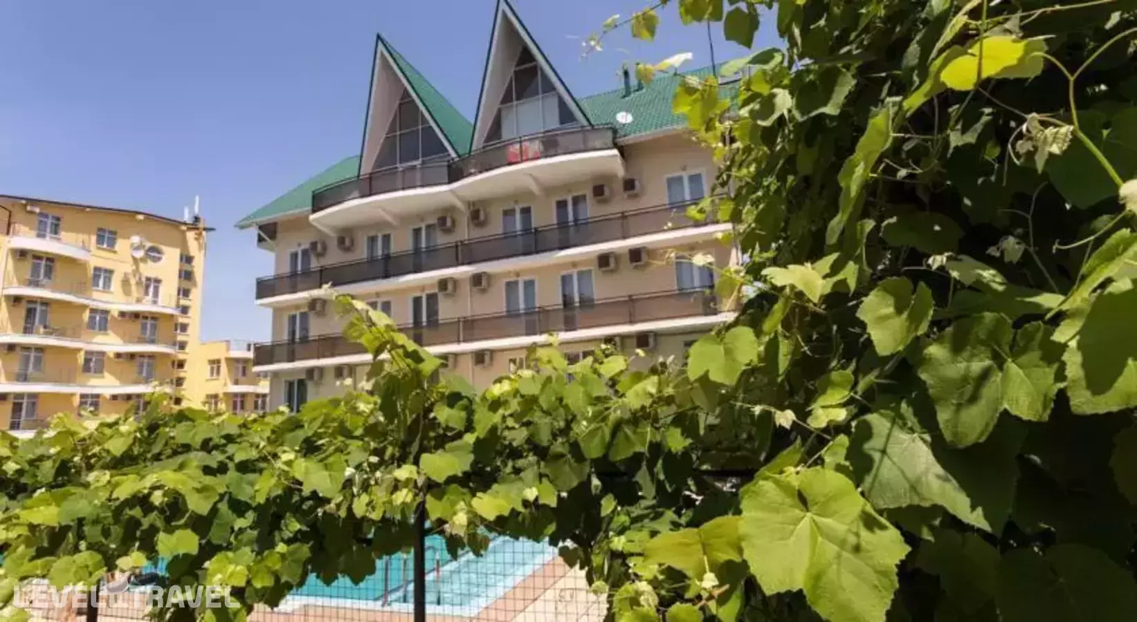 Эв Рошель Отель