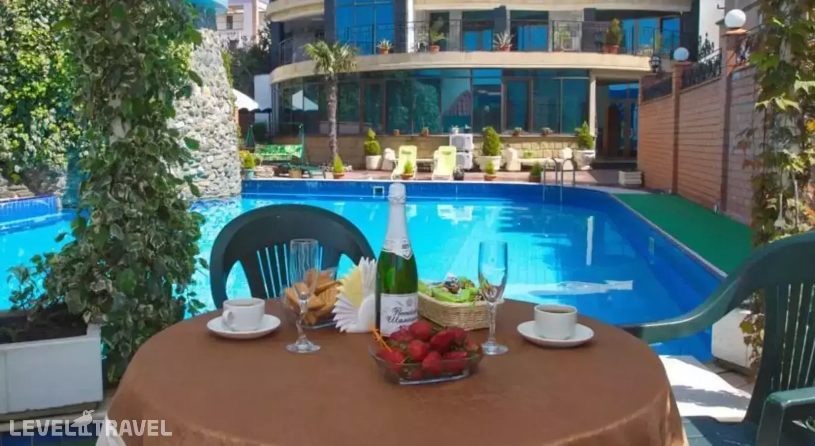 Отель Экипаж На Просвещения