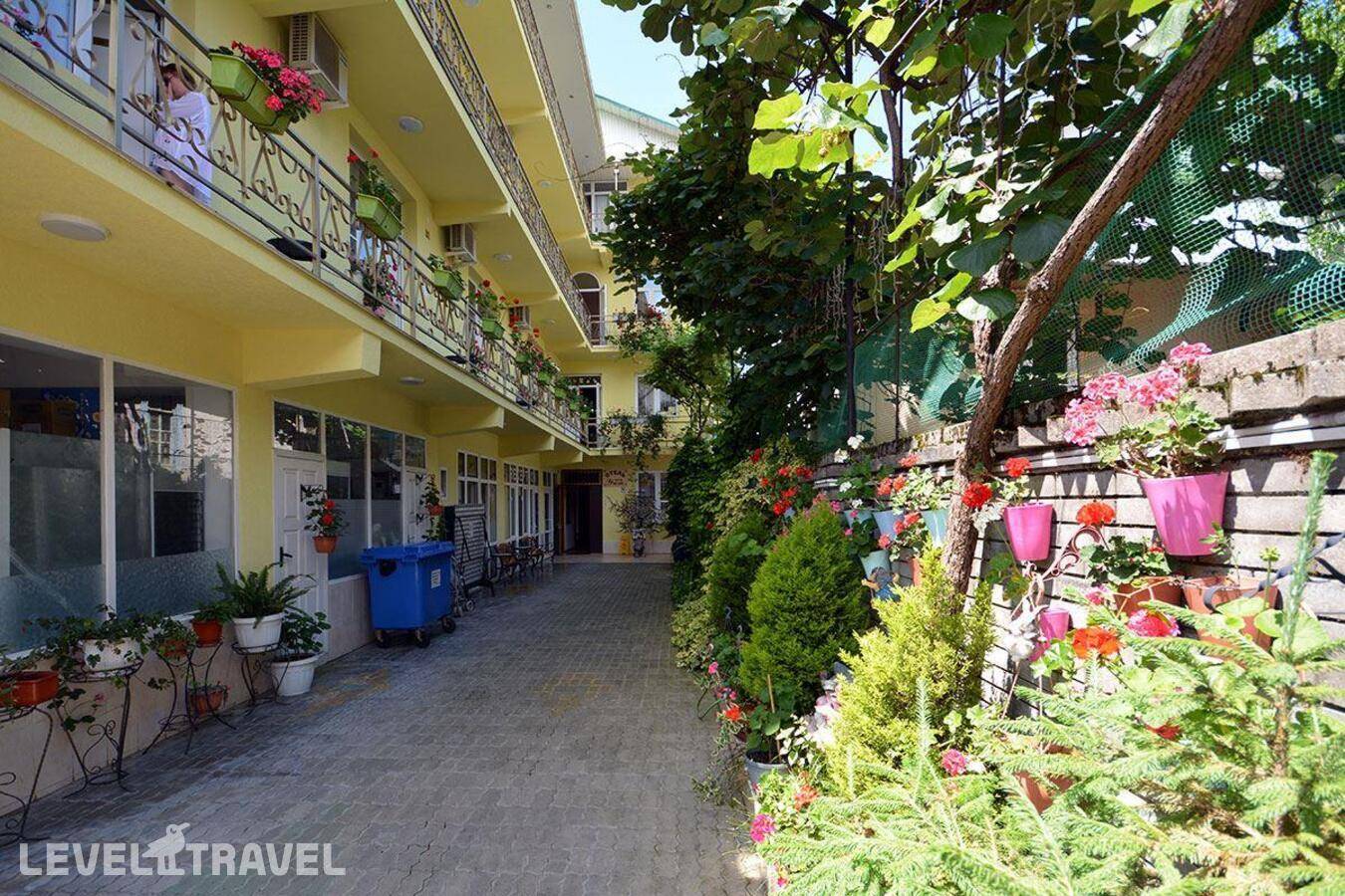 фотографии отеля Уют в Россия(Адлер) - фото №1