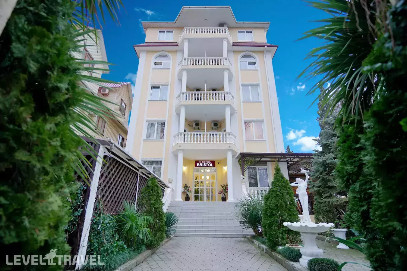 Ellison Бристоль