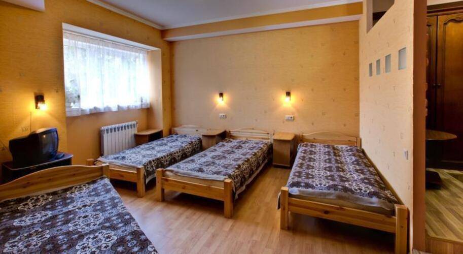 Экипаж Отель